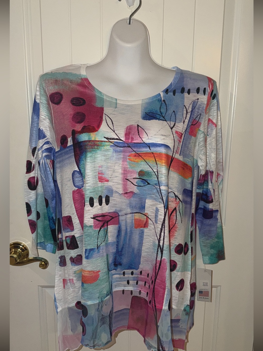 Jess & Jane Women’s Abstract Watercolor Tunic Top in Multi-Color